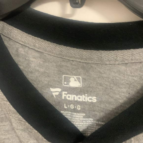 Pittsburgh Pirates Henley - Picture 3 of 3